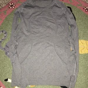 Lululemon Swiftly tech crew